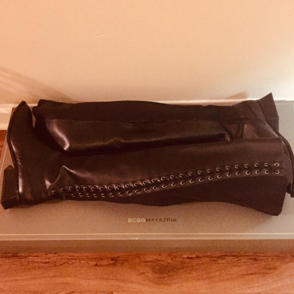 BCBGMAXAZRIA riding boots